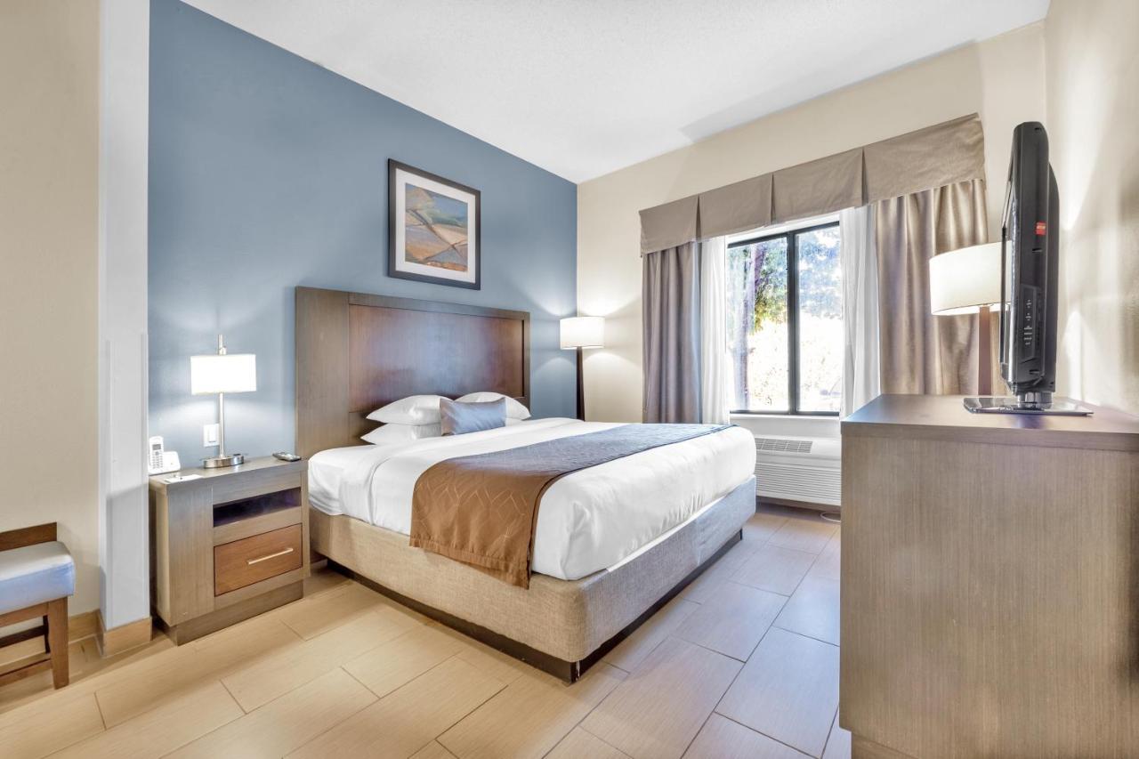 Wingate By Wyndham Chicago Schaumburg Hotel Room photo